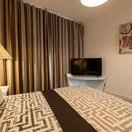 Διαμέρισμα Penthouse T1 Saint Lucas Φουνκάλ