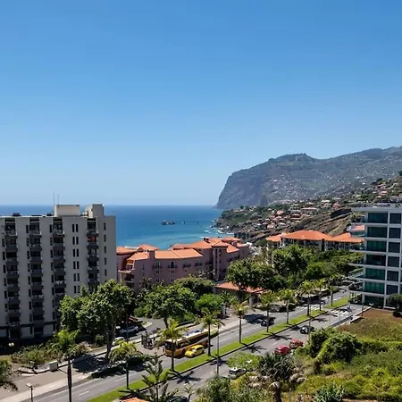 Penthouse T1 Saint Lucas Apartment *