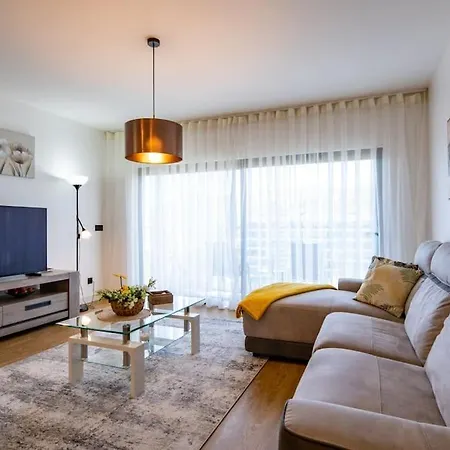 Penthouse T1 Saint Lucas * فونشال